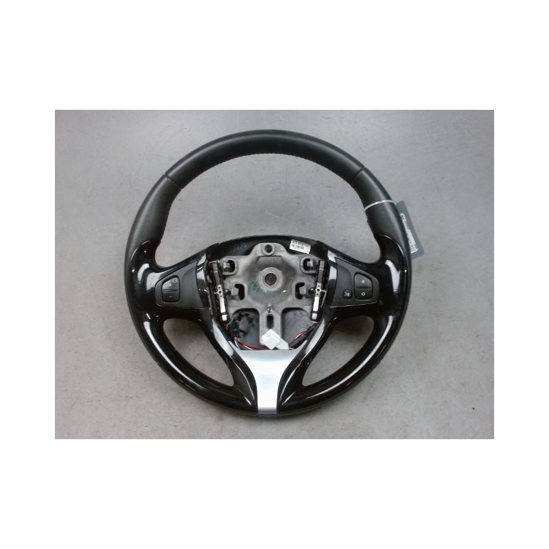 VOLANT DE DIRECTION RENAULT CLIO IV 2012-