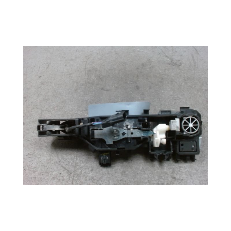 POIGNEE EXTERIEURE PORTE ARRIERE GAUCHE RENAULT MEGANE II PH1 02-05