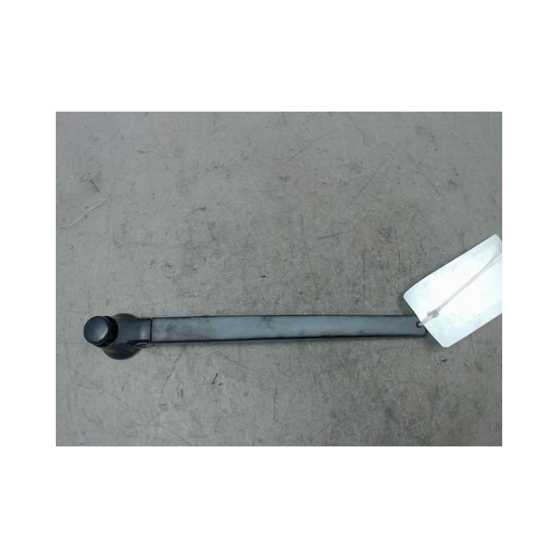 BRAS ESSUIE-GLACE ARRIERE VOLKSWAGEN FOX