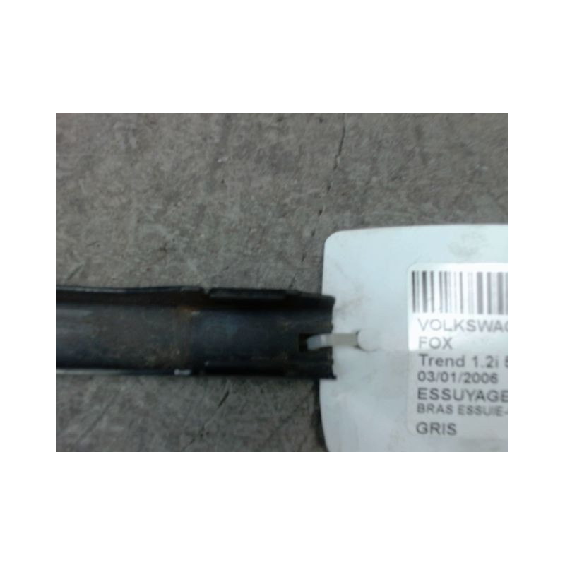 BRAS ESSUIE-GLACE ARRIERE VOLKSWAGEN FOX
