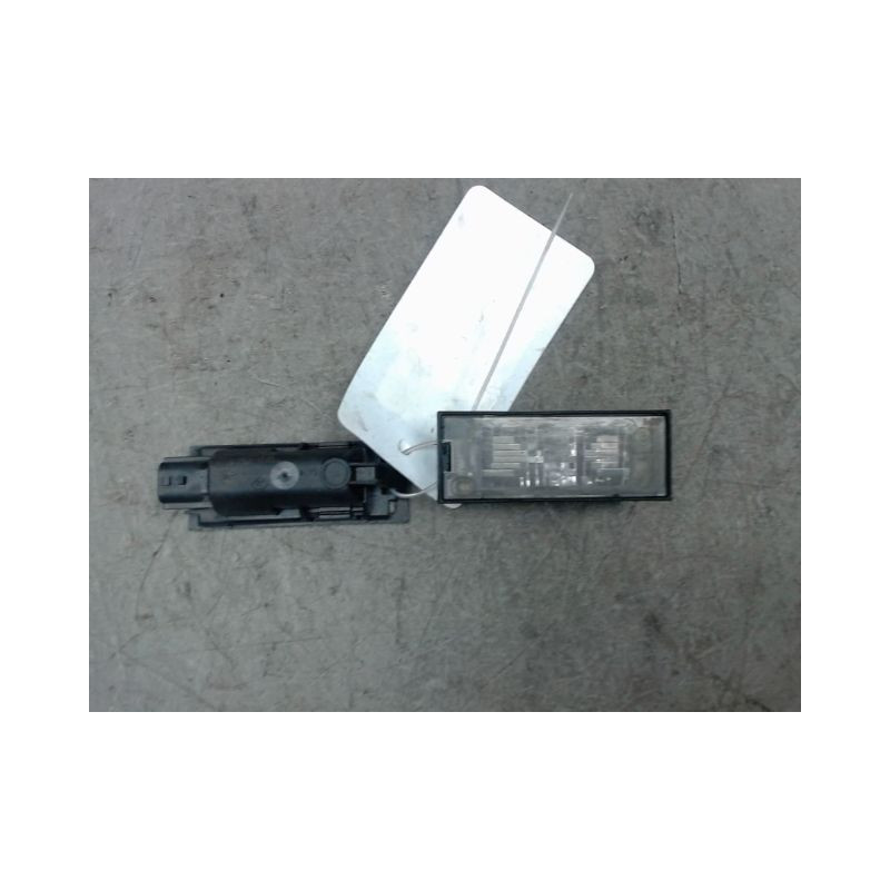 ECLAIREUR PLAQUE DE POLICE RENAULT CLIO III 2009-