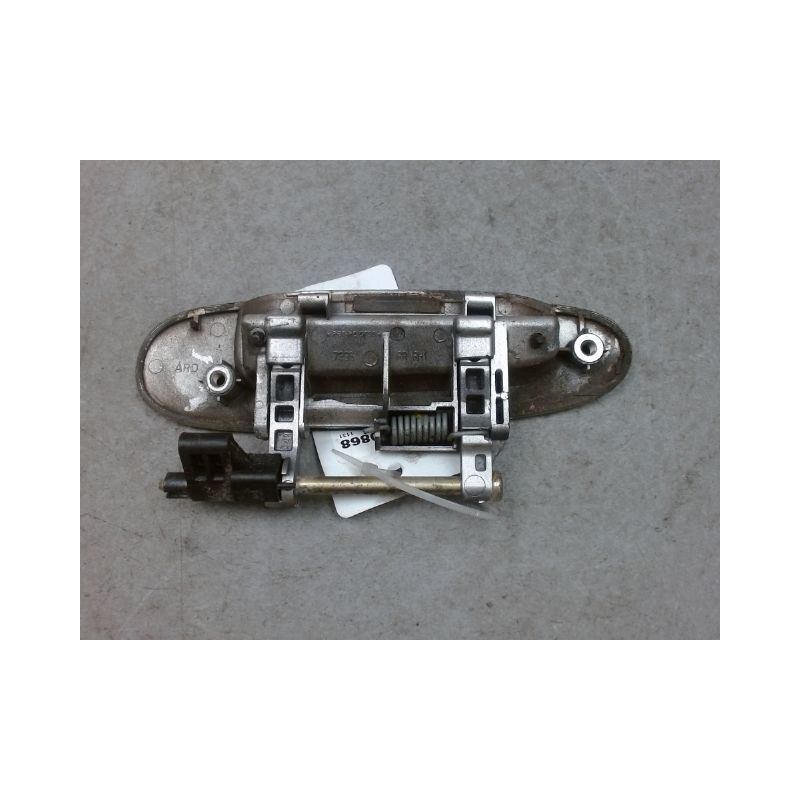 POIGNEE EXTERIEURE PORTE ARRIERE DROIT TOYOTA YARIS 2003-