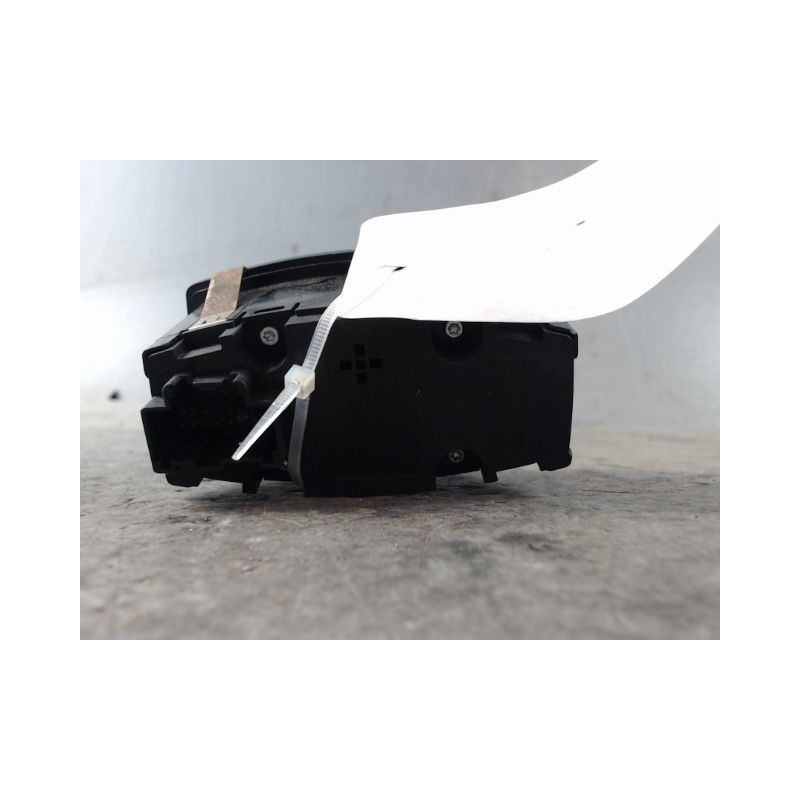COMMANDE ECLAIRAGE FORD T.COURIER