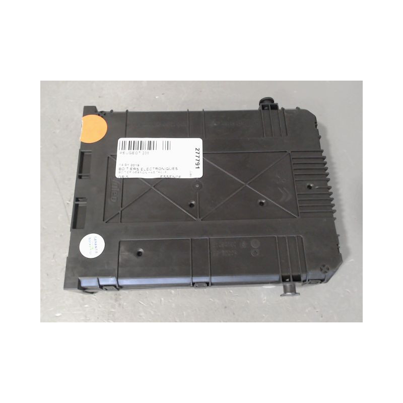 BOITIER GESTION HABITACLE PEUGEOT 208