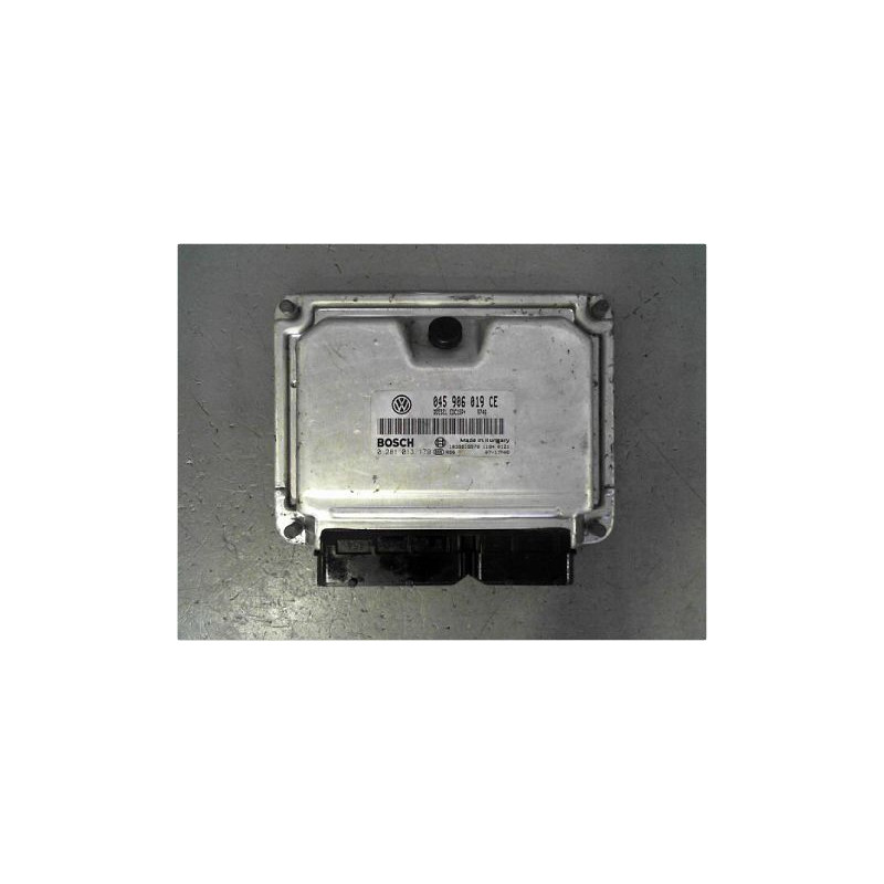 CALCULATEUR MOTEUR SKODA FABIA II 07-10