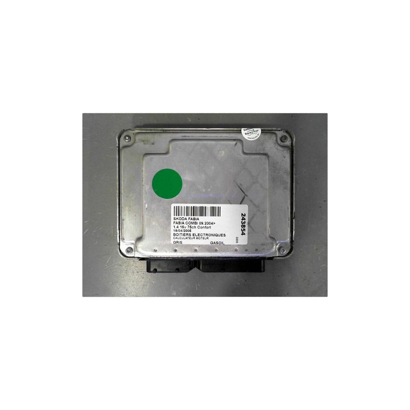 CALCULATEUR MOTEUR SKODA FABIA COMBI 2004-