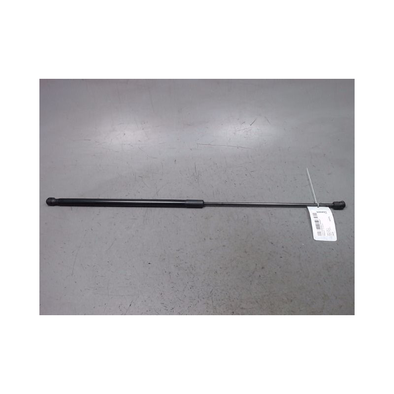 VERIN CAPOT D VOLKSWAGEN PASSAT 2010-