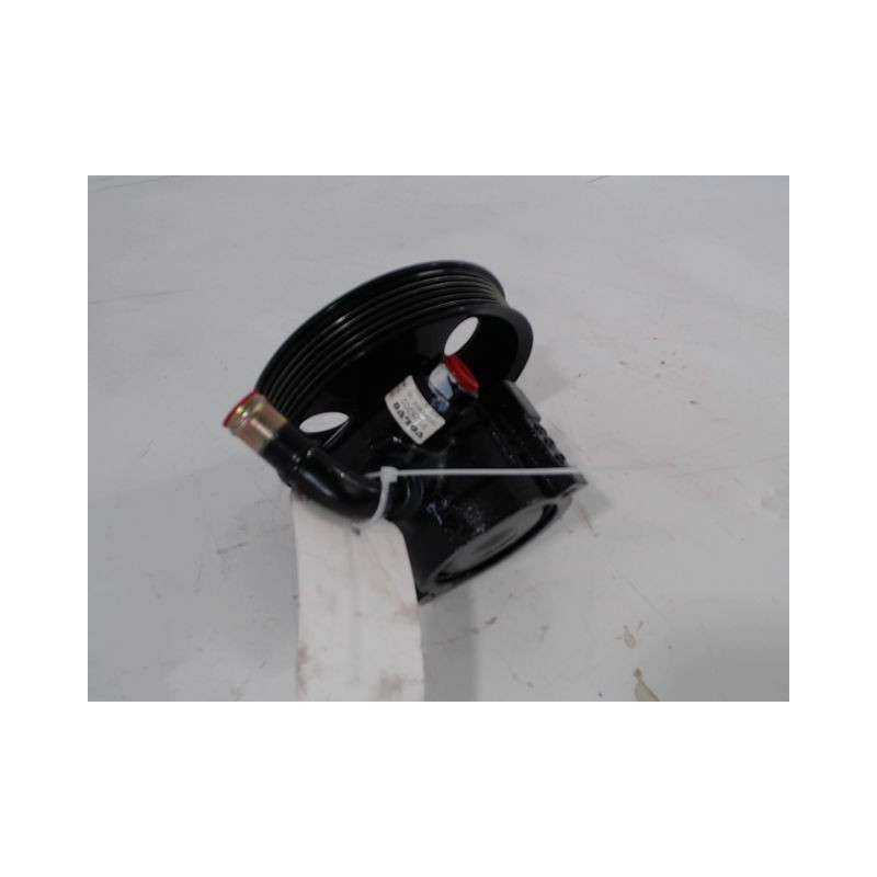 POMPE DIRECTION ASSISTEE VOLVO S40 -2000