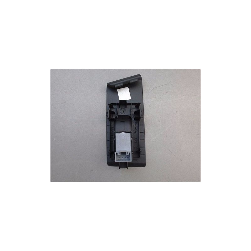 COMMANDE LEVE-GLACE PORTE ARG VOLKSWAGEN PASSAT