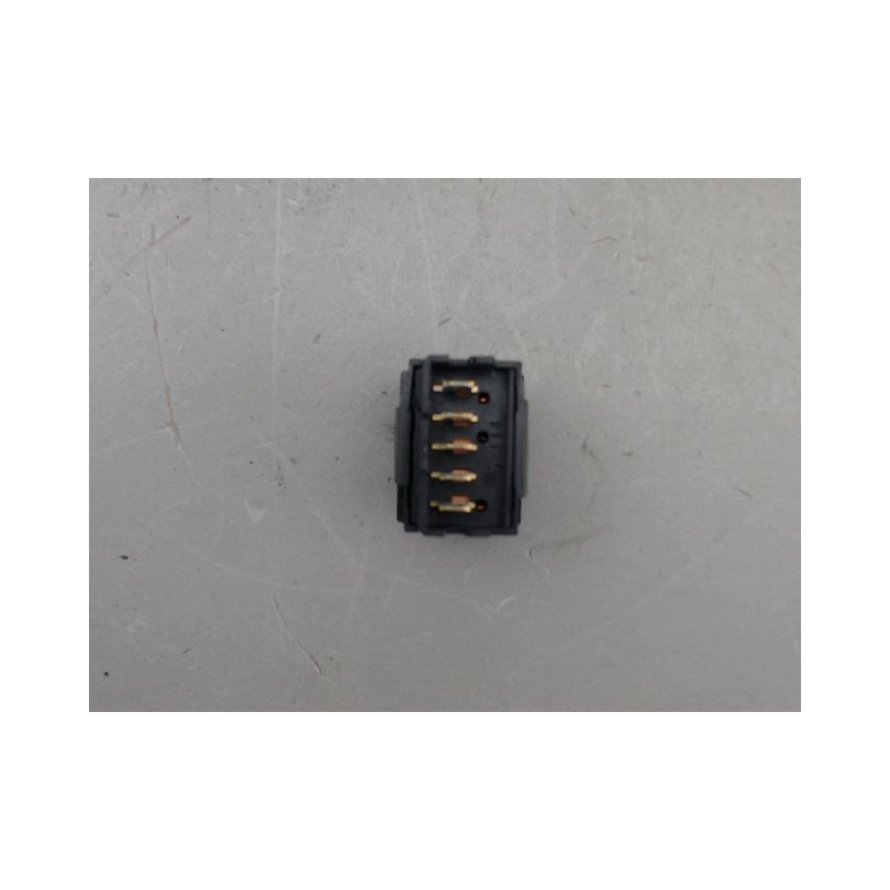 COMMANDE LEVE-GLACE PORTE AVD CITROEN BERLINGO