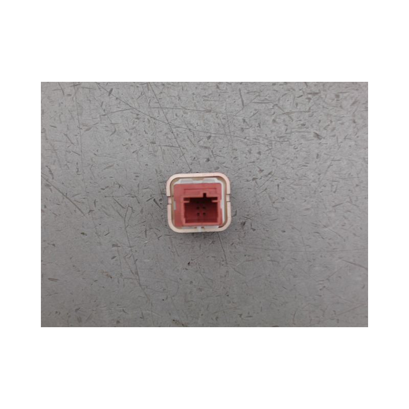 BOUTON DE WARNING PEUGEOT 1007