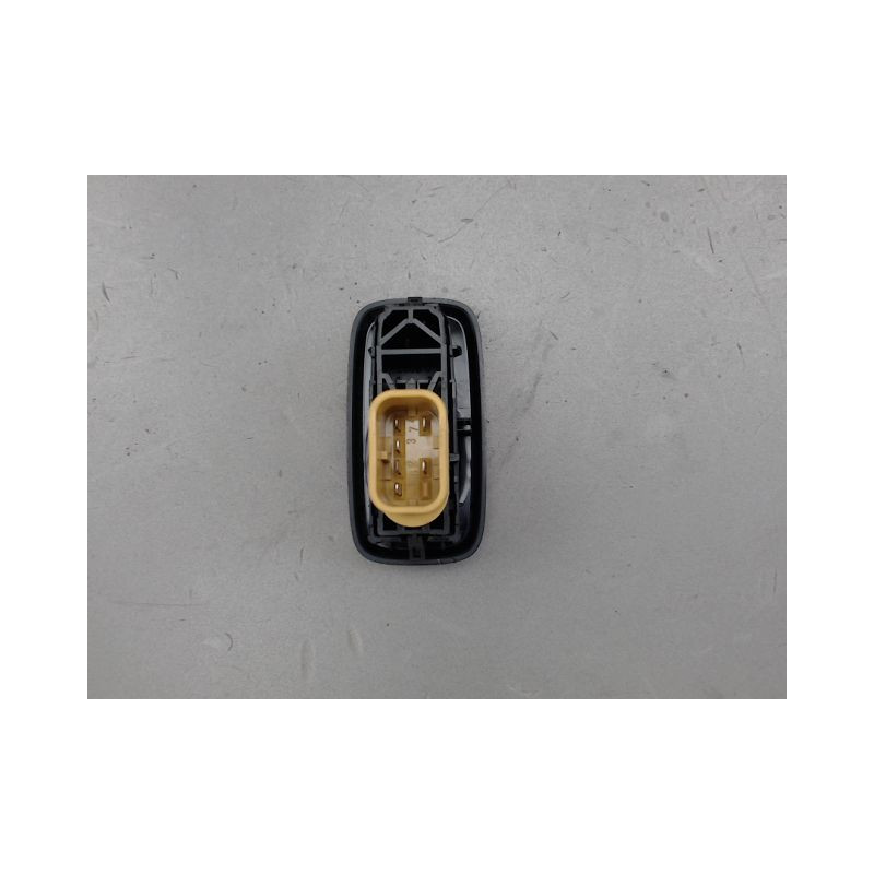 COMMANDE LEVE-GLACE PORTE AVD FORD FIESTA