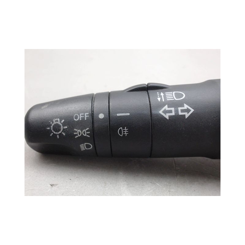COMMANDE CLIGNOTANT NISSAN MICRA