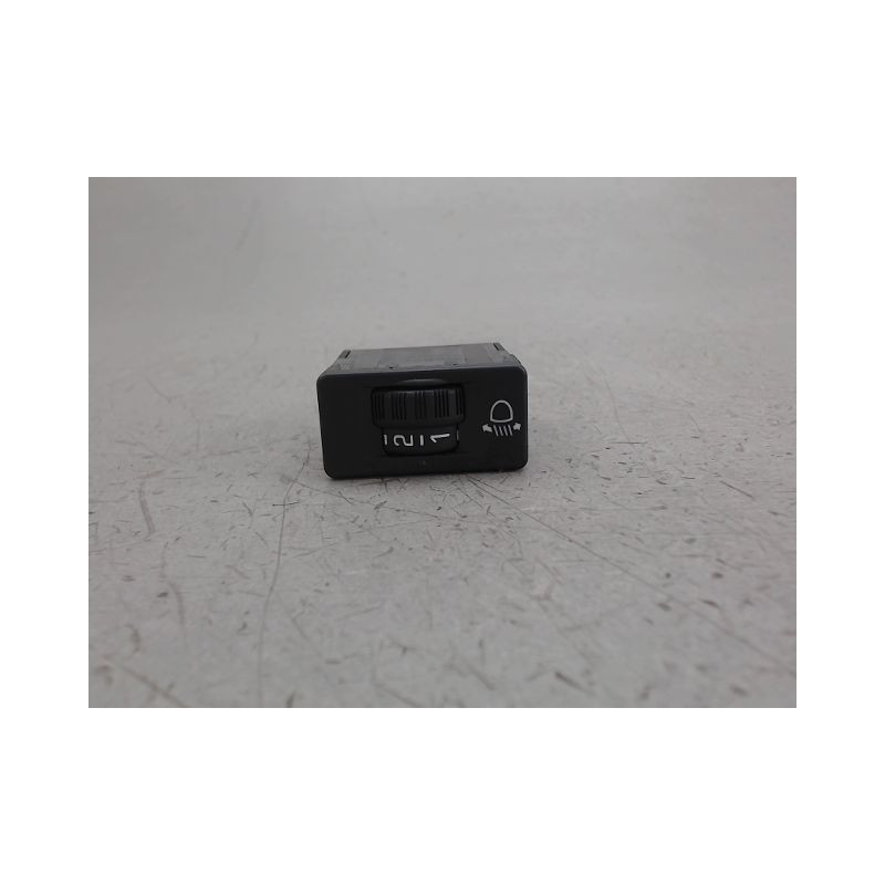 COMMANDE RÉGLAGE HAUTEUR DE PHARE PEUGEOT 5008