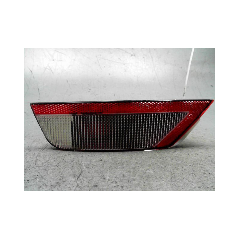 FEU RECUL GAUCHE FORD FOCUS 2008-
