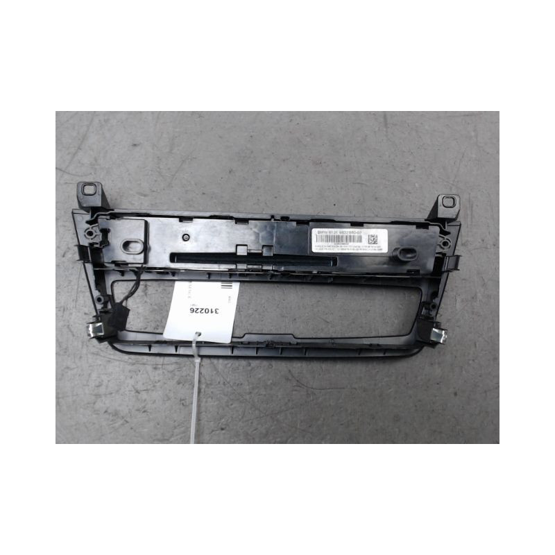 COMMANDE AUTORADIO B.M.W. SERIE 1