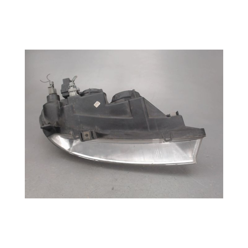 PHARE GAUCHE RENAULT MEGANE