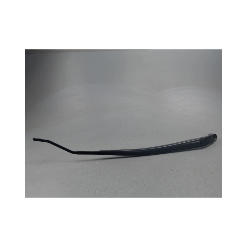 BRAS ESSUIE-GLACE AVANT DROIT TOYOTA YARIS CRO