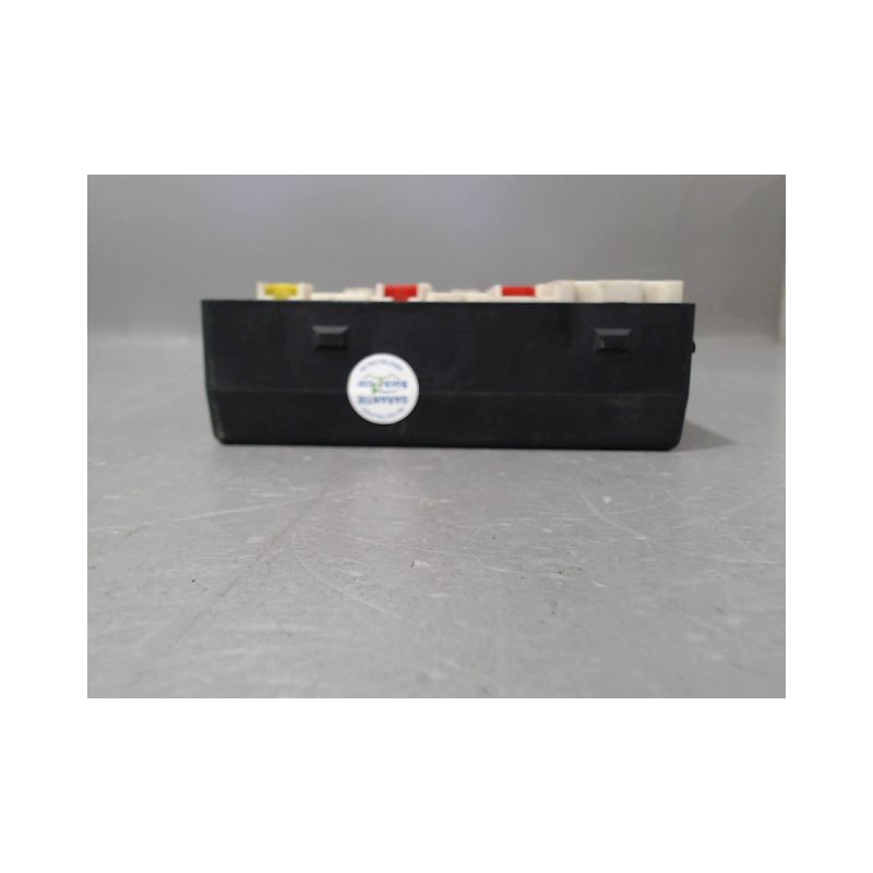 BOITE A FUSIBLES RENAULT LAGUNA III 2007-