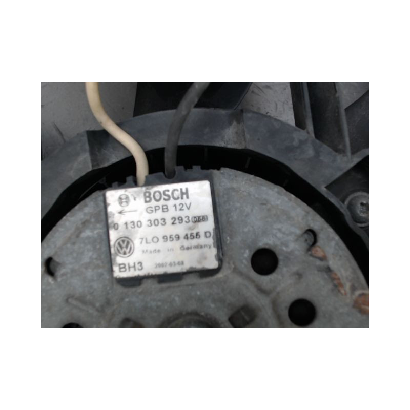 MOTEUR VENTILATEUR RADIATEUR VOLKSWAGEN TOUAREG