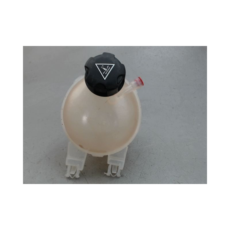 VASE EXPANSION PEUGEOT 2008