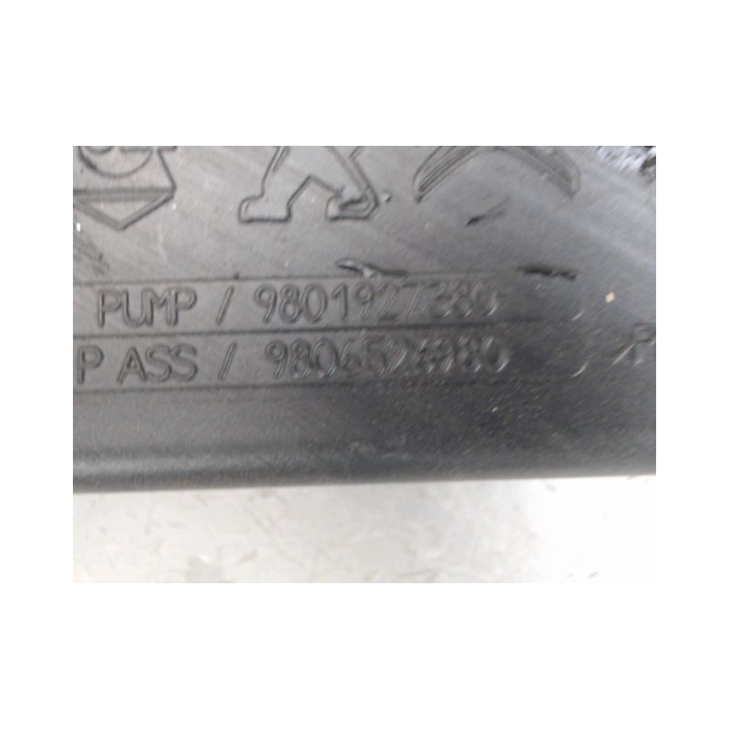 RESERVOIR LAVE-GLACE AVANT PEUGEOT 308