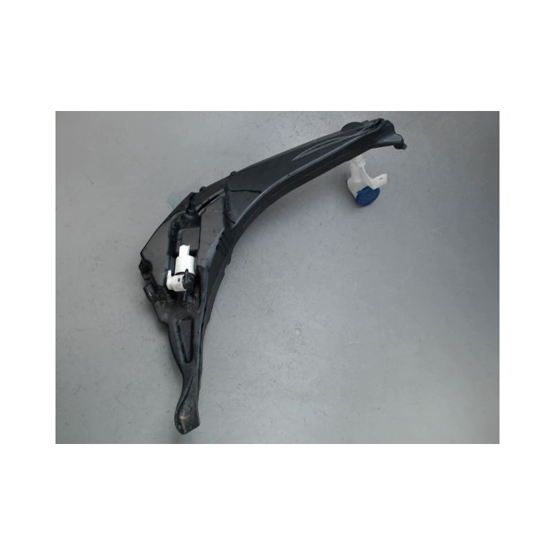RESERVOIR LAVE-GLACE AVANT PEUGEOT 308