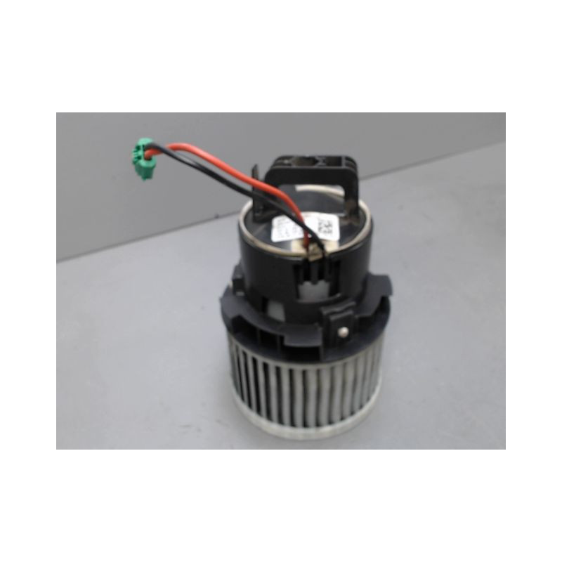 MOTEUR VENTILATEUR CHAUFFAGE PEUGEOT 308
