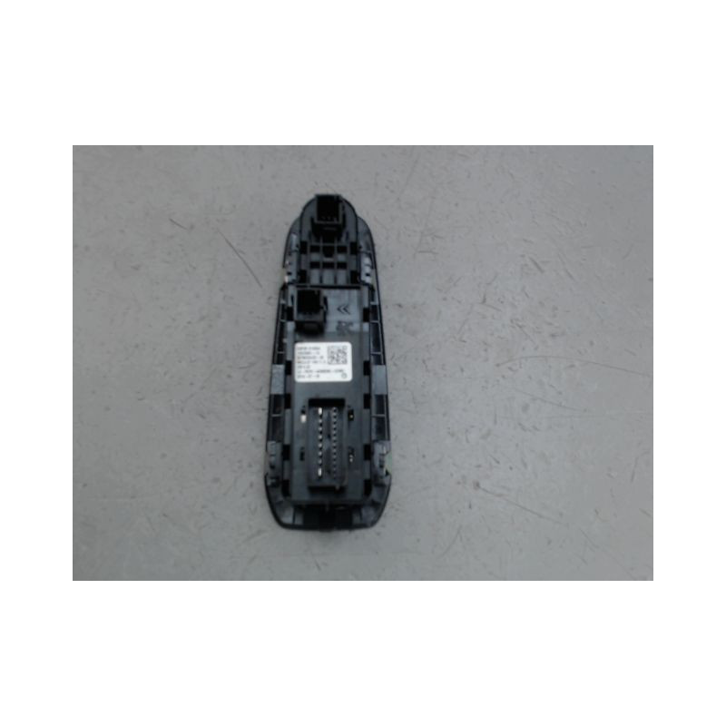 COMMANDE LEVE-GLACE PORTE AVG PEUGEOT 308
