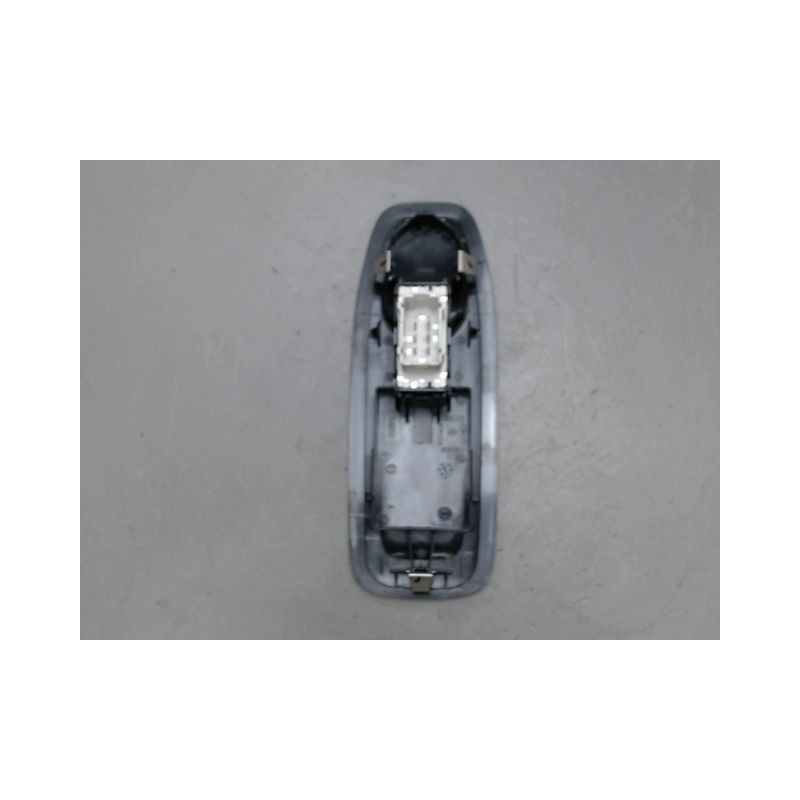 COMMANDE LEVE-GLACE PORTE AVD PEUGEOT 208