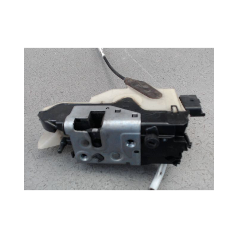 SYSTEME CONDAMNATION AVANT GAUCHE PEUGEOT 208
