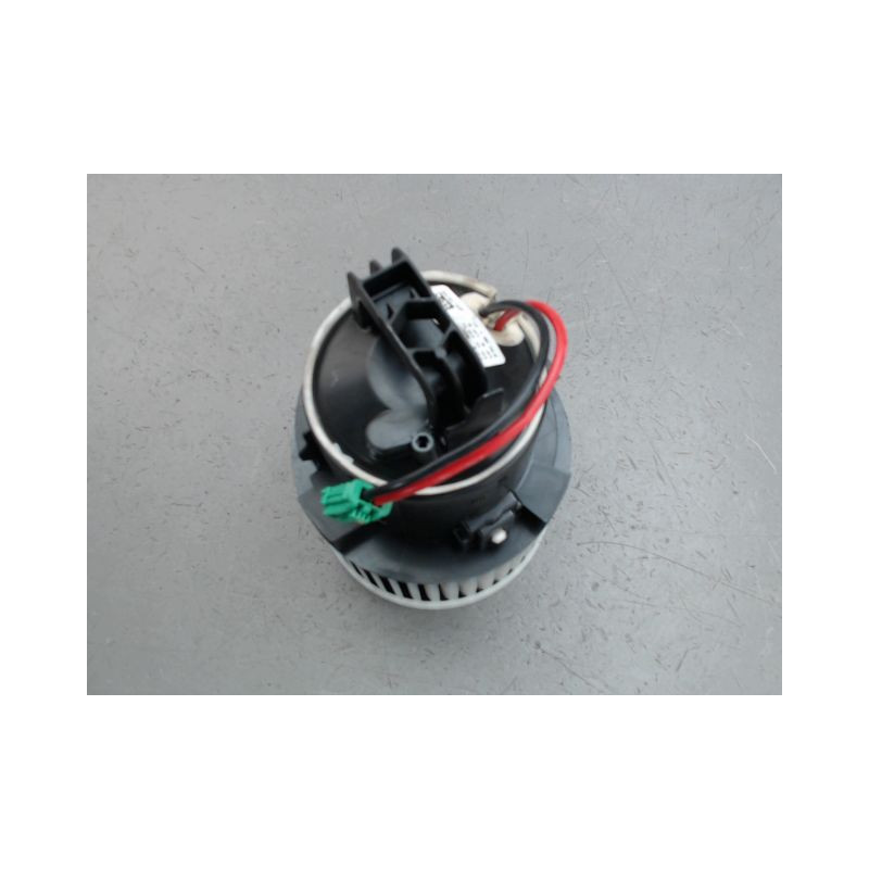 MOTEUR VENTILATEUR CHAUFFAGE PEUGEOT 308