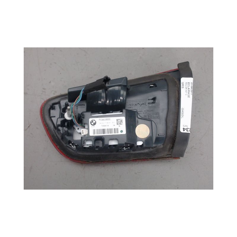 FEU ARRIERE INTERIEUR GAUCHE B.M.W. SERIE 1