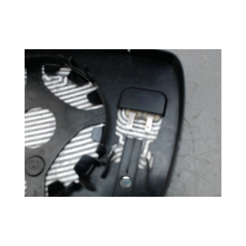 GLACE RETROVISEUR EXT G PEUGEOT 208