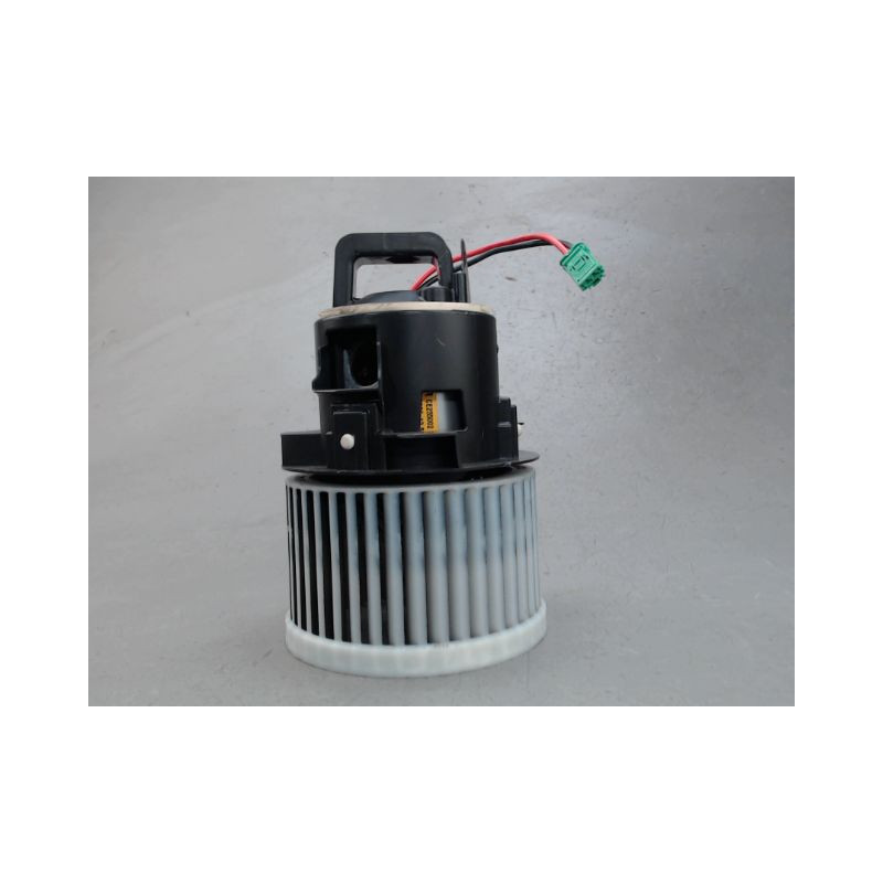 MOTEUR VENTILATEUR CHAUFFAGE PEUGEOT 308