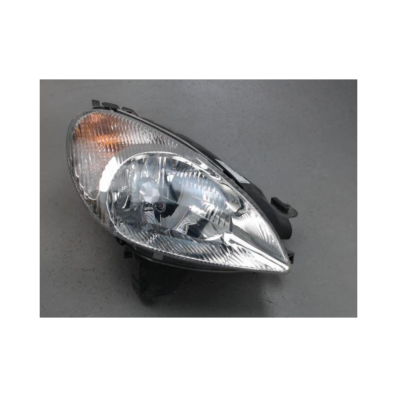 PHARE DROIT CITROEN XSARA
