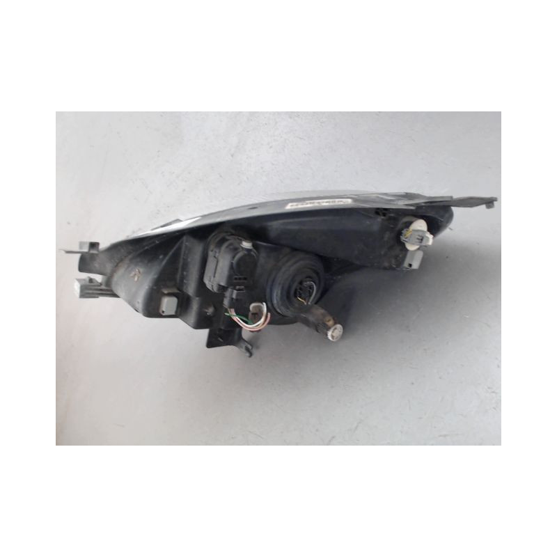 PHARE DROIT CITROEN XSARA