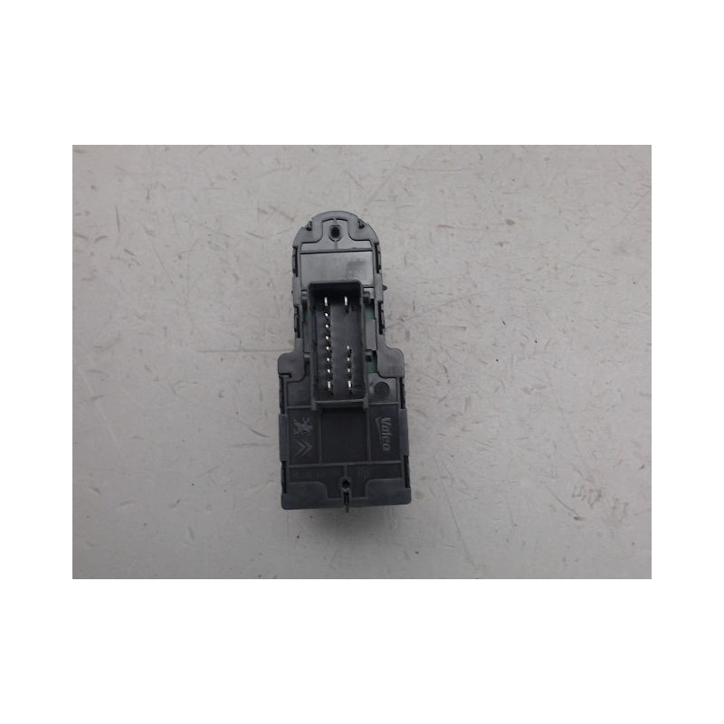 COMMANDE LEVE-GLACE PORTE AVG PEUGEOT 208