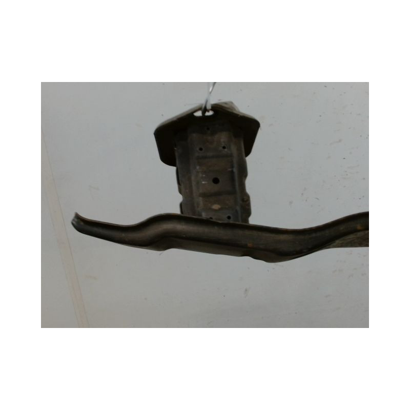 RENFORT PARE-CHOC ARRIERE  B.M.W. SERIE 1