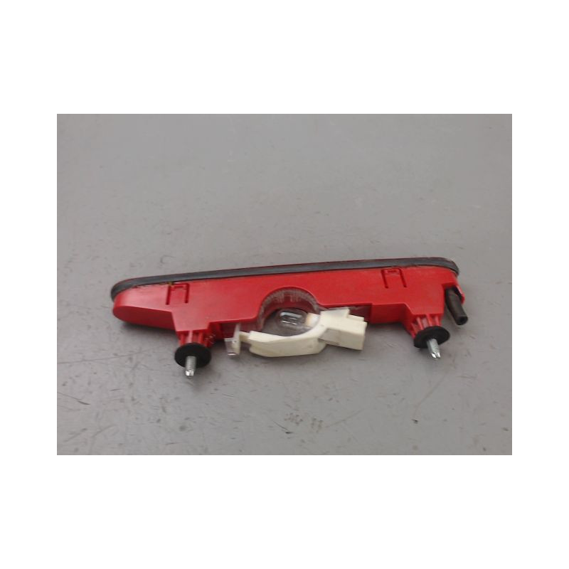 FEUX STOP SUPPLEMENTAIRE CITROEN BERLINGO