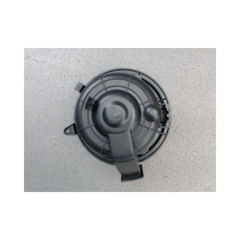 MOTEUR VENTILATEUR CHAUFFAGE CITROEN DS3