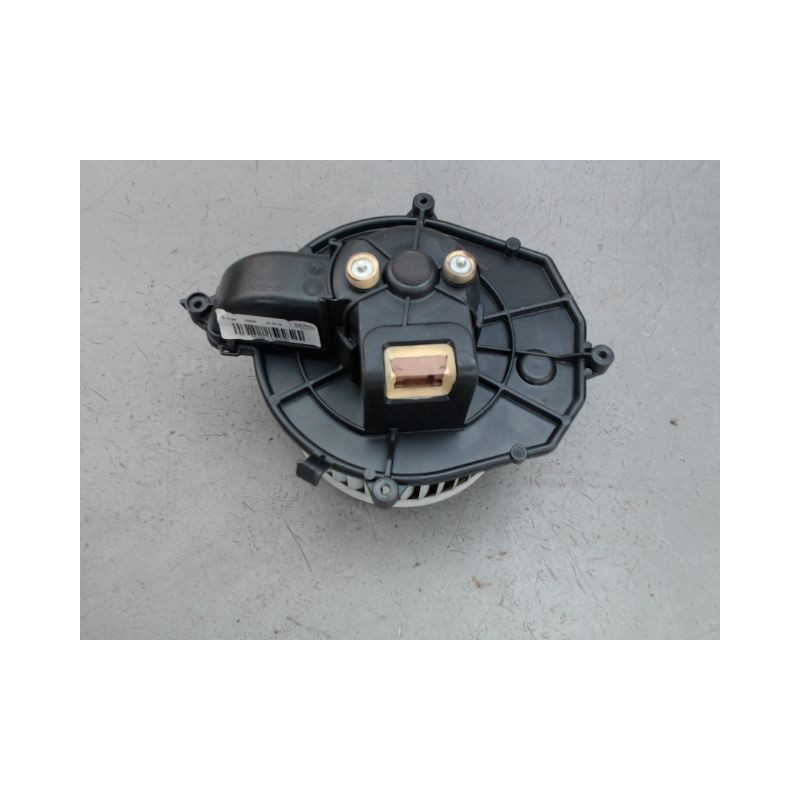 MOTEUR VENTILATEUR CHAUFFAGE PEUGEOT PARTNER