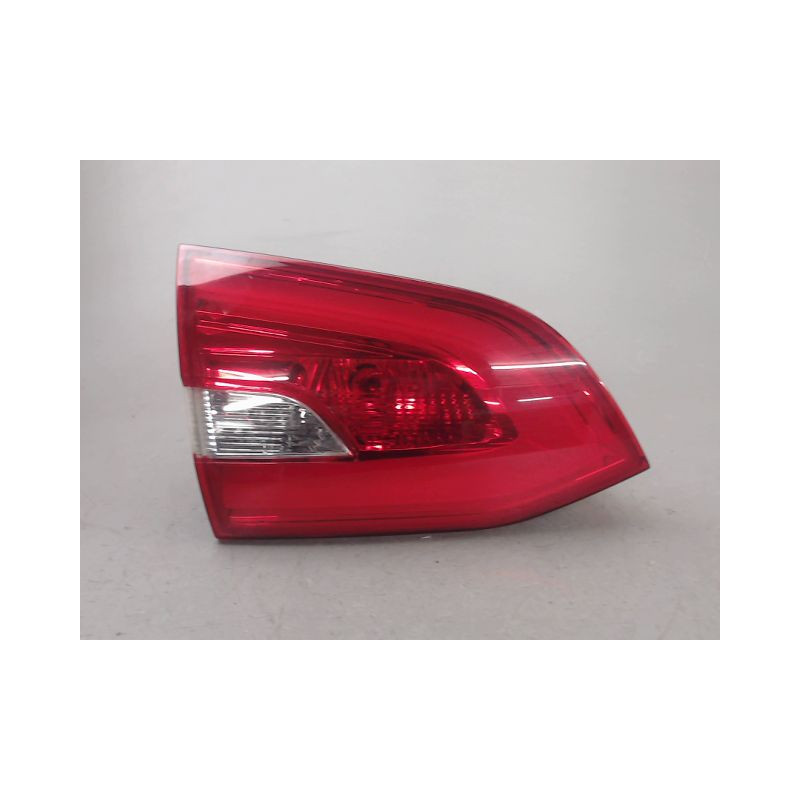 FEU ARRIERE INTERIEUR GAUCHE PEUGEOT 308