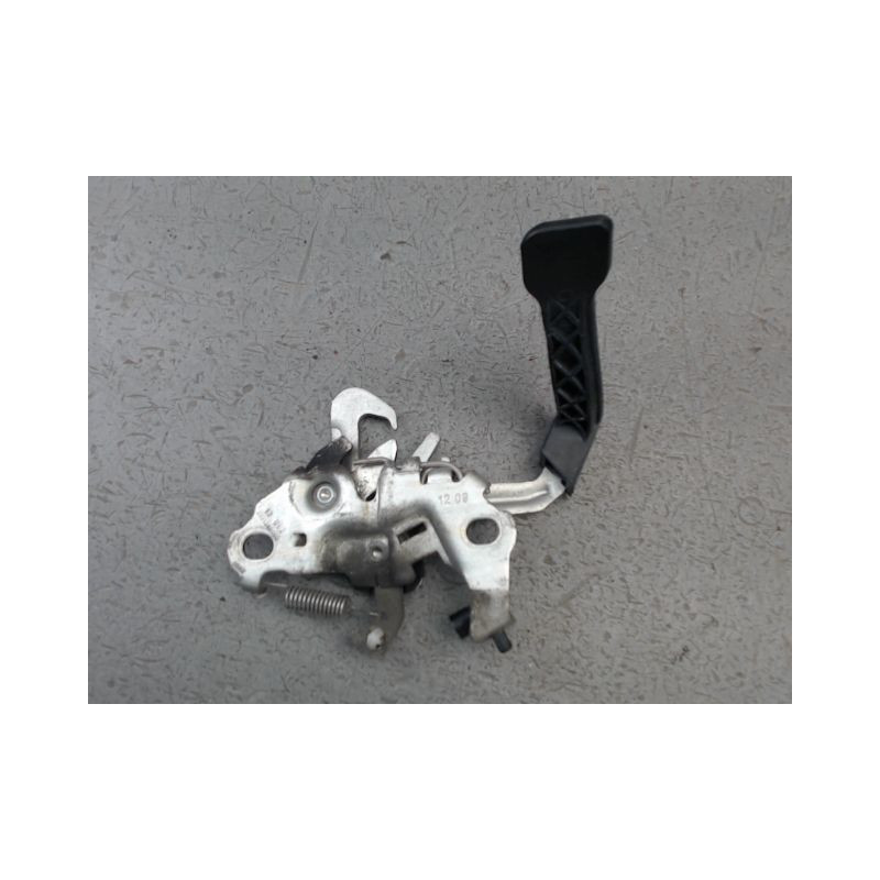 SERRURE CAPOT PEUGEOT 5008