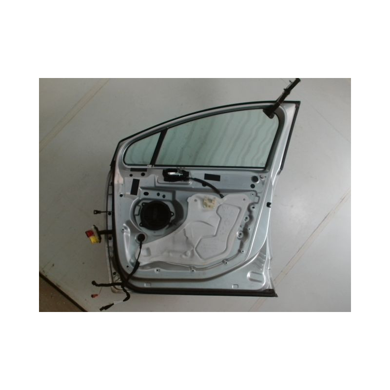 PORTE AVANT DROIT PEUGEOT 5008
