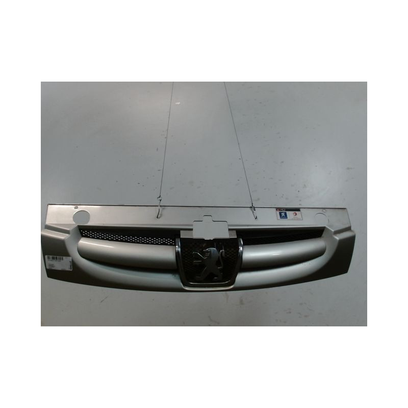 CALANDRE PEUGEOT PARTNER