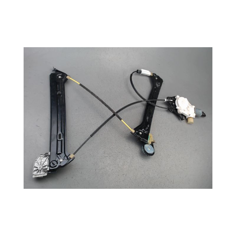 MECANISME LEVE-GLACE AVANT DROIT B.M.W. SERIE 1