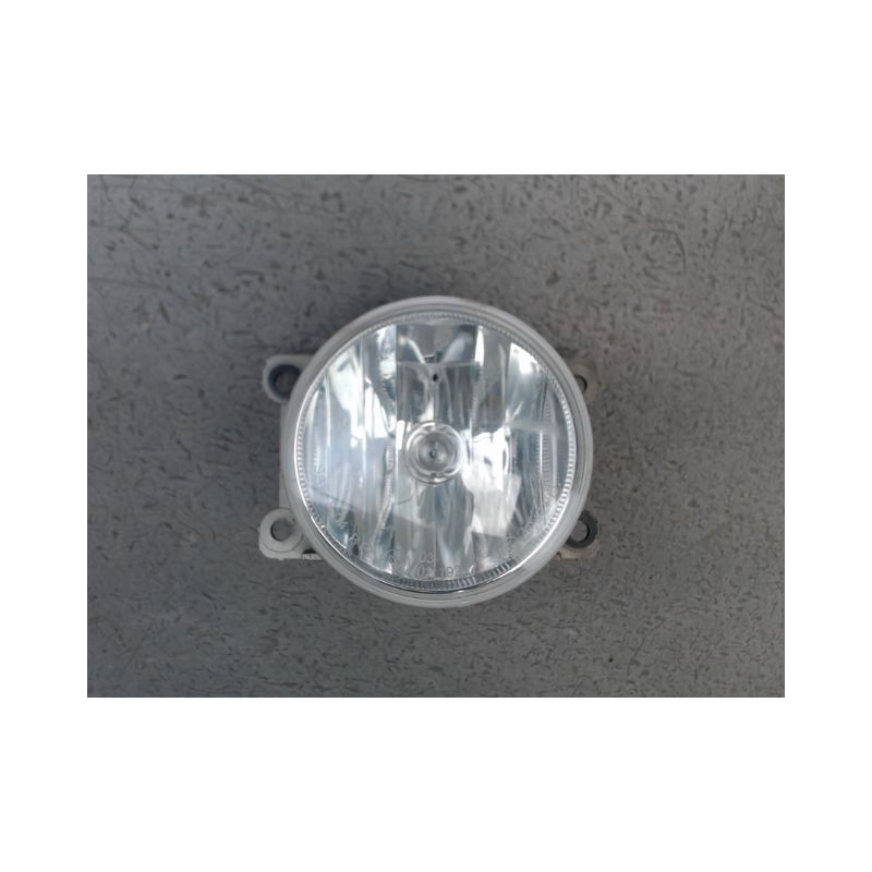 PHARE ANTIBROUILLARD AVANT GAUCHE PEUGEOT 5008
