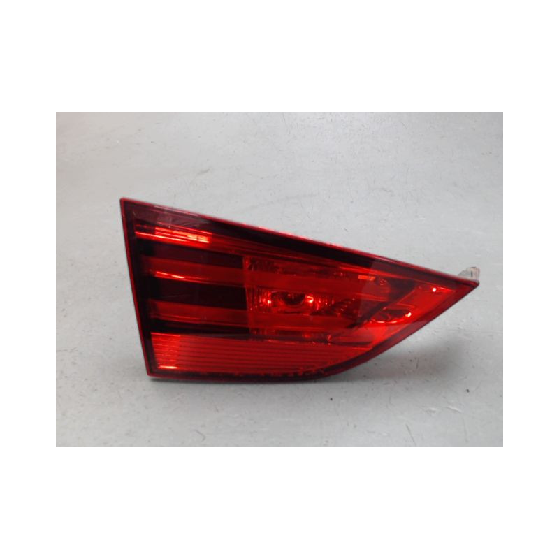 FEU ARRIERE INTERIEUR GAUCHE B.M.W. X1