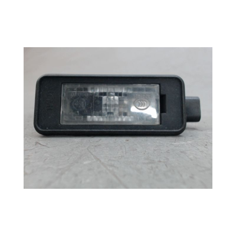 ECLAIREUR PLAQUE DE POLICE GAUCHE PEUGEOT 308